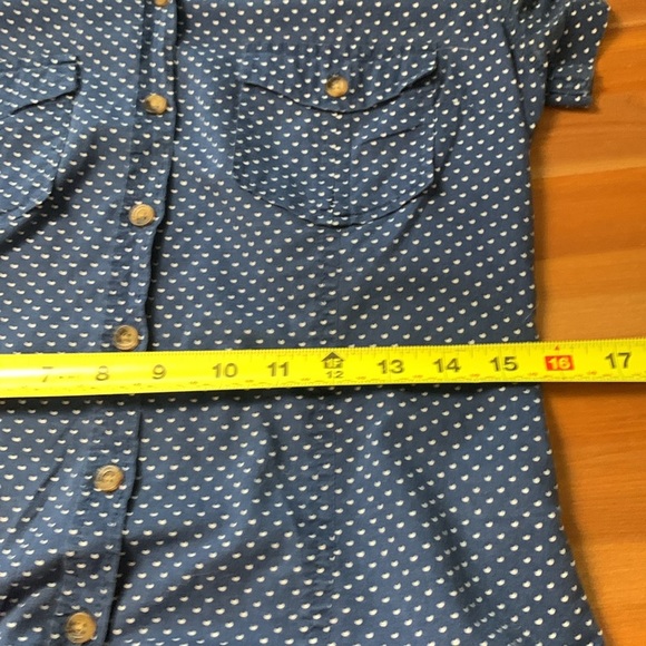 H&M blue w white polka dot button down shirt w two ways of wearing sleeves - Picture 7 of 12